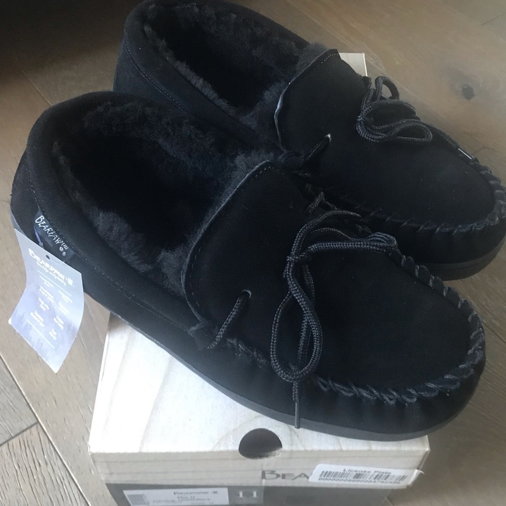 Bearpaw Mock II Suede Men’s Slipper NWT Sz 11 U.S.